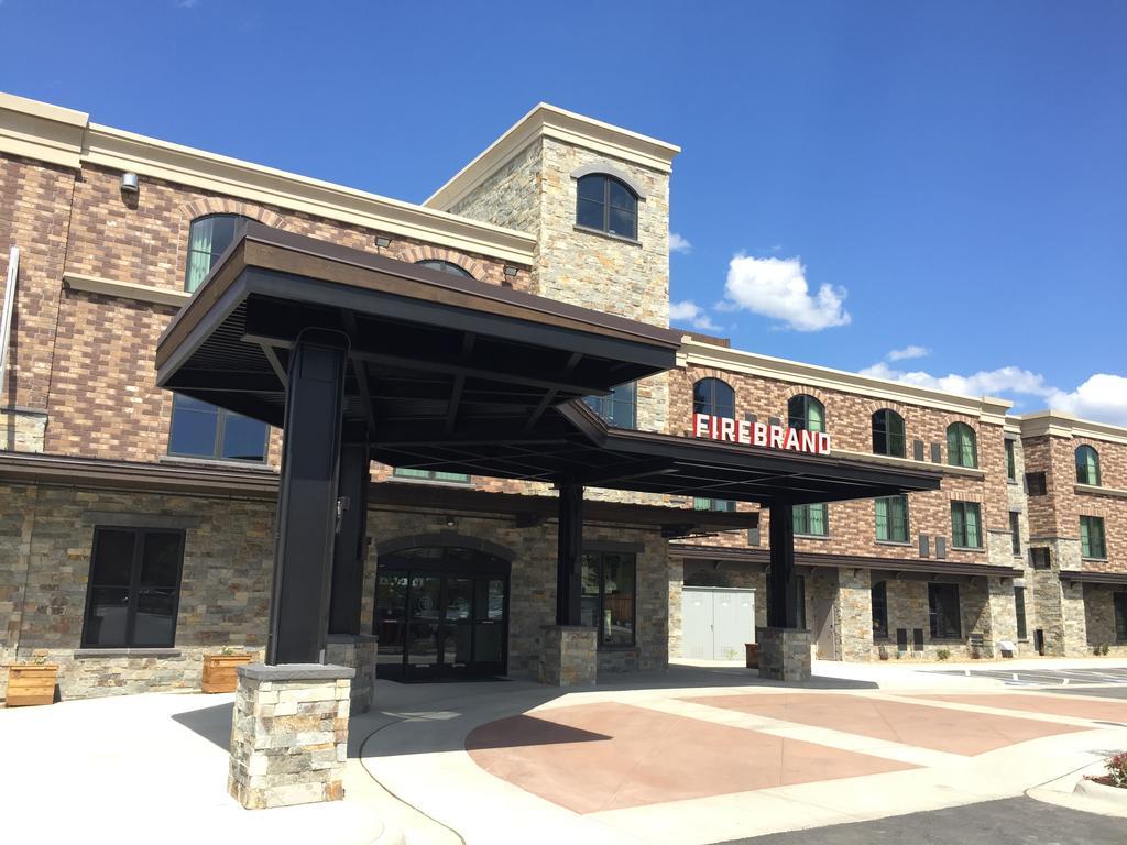 Firebrand Hotel Whitefish Bagian luar foto